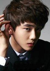 Hong Tae-ee fotoğrafı