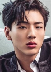 Ji Soo fotoğrafı