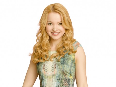 Dove Cameron Fotoğrafı