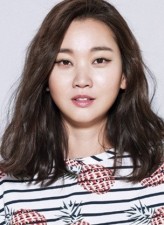 Jang Yoon-ju fotoğrafı