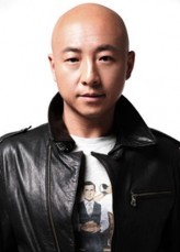 Zhou Xiao Ou fotoğrafı