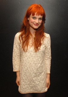Alison Sudol Fotoğrafı