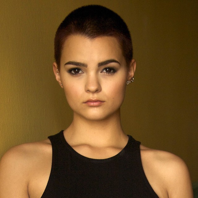 Brianna Hildebrand Fotoğrafı