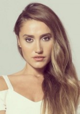 Esra Balıkçı fotoğrafı