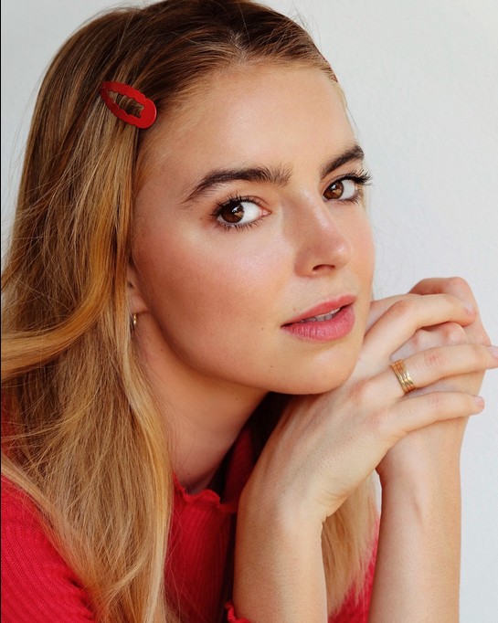 Katherine Hughes Fotoğrafı