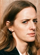 Isobel Waller-Bridge fotoğrafı