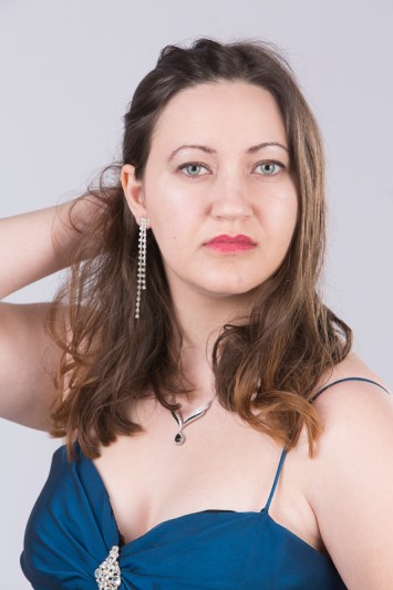 Gina  Mathios fotoğrafı