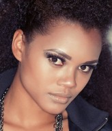 Yvonne D   Bennett  fotoğrafı