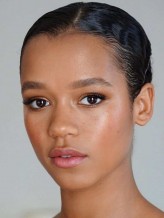 Taylor Russell fotoğrafı