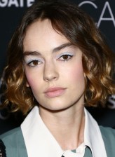 Brigette Lundy-Paine fotoğrafı
