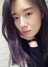 Yoon Seul fotoğrafı