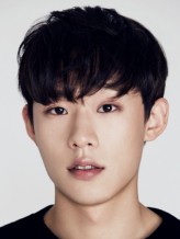 Kim Sung-cheol fotoğrafı