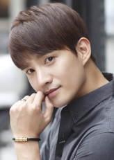 Li Evan (i) fotoğrafı