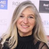 Elena Valdameri fotoğrafı