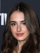 Julia Butters fotoğrafı