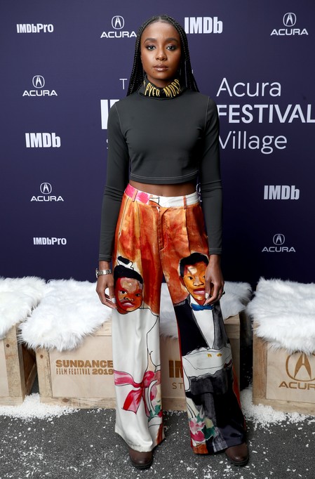 KiKi Layne Fotoğrafı