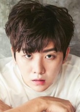 Kim Hyung-Suk (i) fotoğrafı