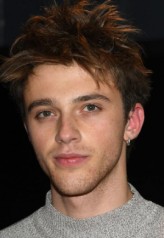 Benjamin Voisin fotoğrafı