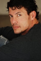 Al Coronel fotoğrafı