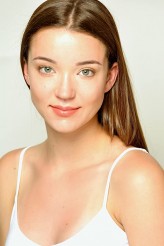 Nicole Brydon Bloom fotoğrafı