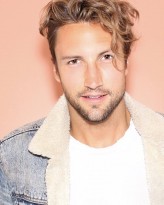 Tyler Lain fotoğrafı