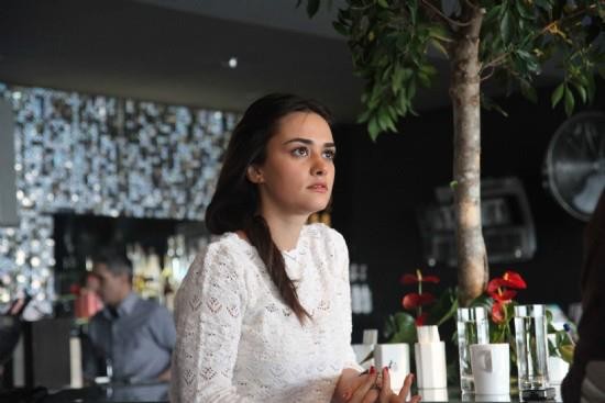 Hande Soral Fotoğrafı