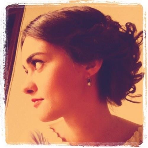 Hande Soral Fotoğrafı