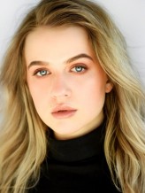 Roan Curtis fotoğrafı