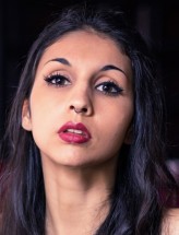 Olivia Venner fotoğrafı