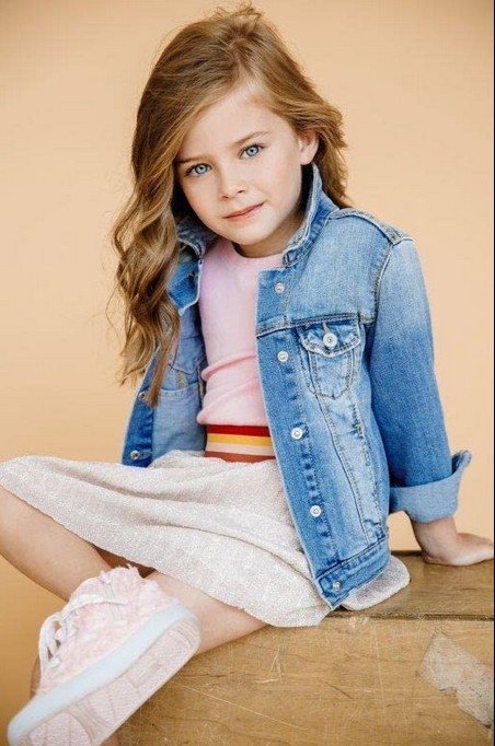 Carina Battrick Fotoğrafı