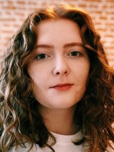 Alice Oseman fotoğrafı