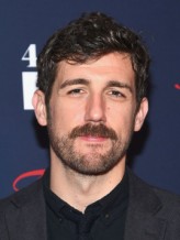 Carter Hudson fotoğrafı