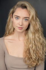 Ella Starbuck fotoğrafı