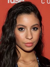 Izabella Alvarez fotoğrafı