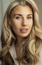 Celinde Schoenmaker fotoğrafı