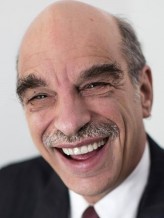 Richard Newman fotoğrafı