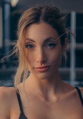 Avori Henderson fotoğrafı