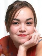 Trina Nishimura fotoğrafı