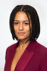 Larissa Sirah Herden fotoğrafı