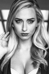 Lyndsi LaRose fotoğrafı