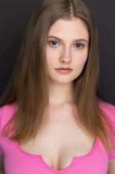 Ava Rose Kinard fotoğrafı