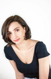 Elizabeth Kadeli fotoğrafı