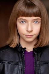 Phoebe Ferro fotoğrafı