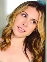 Ghia Burns fotoğrafı