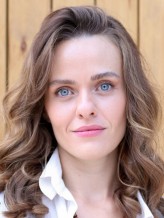 Tuğba Çom Makar fotoğrafı