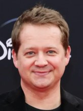 Jason Earles fotoğrafı