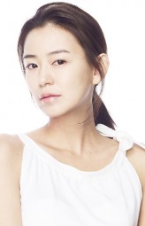 Shim Yi-young fotoğrafı