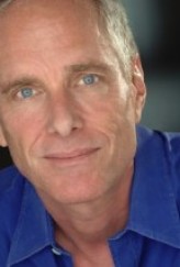 Richard Bekins fotoğrafı