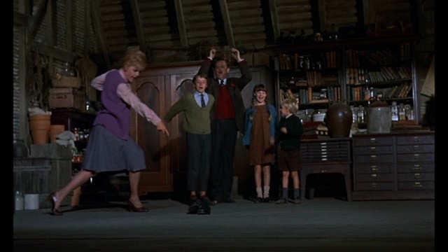 Bedknobs And Broomsticks Fotoğrafları 12