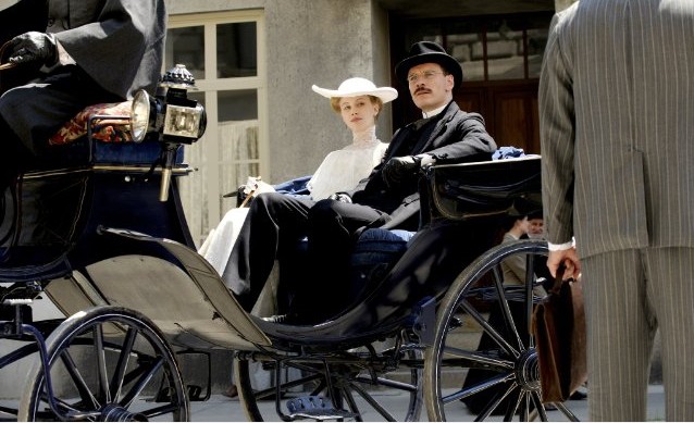 Tehlikeli İlişki Fotoğrafı